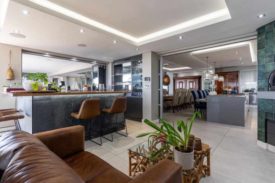 4 Bedroom Property for Sale in Baronetcy Estate Western Cape